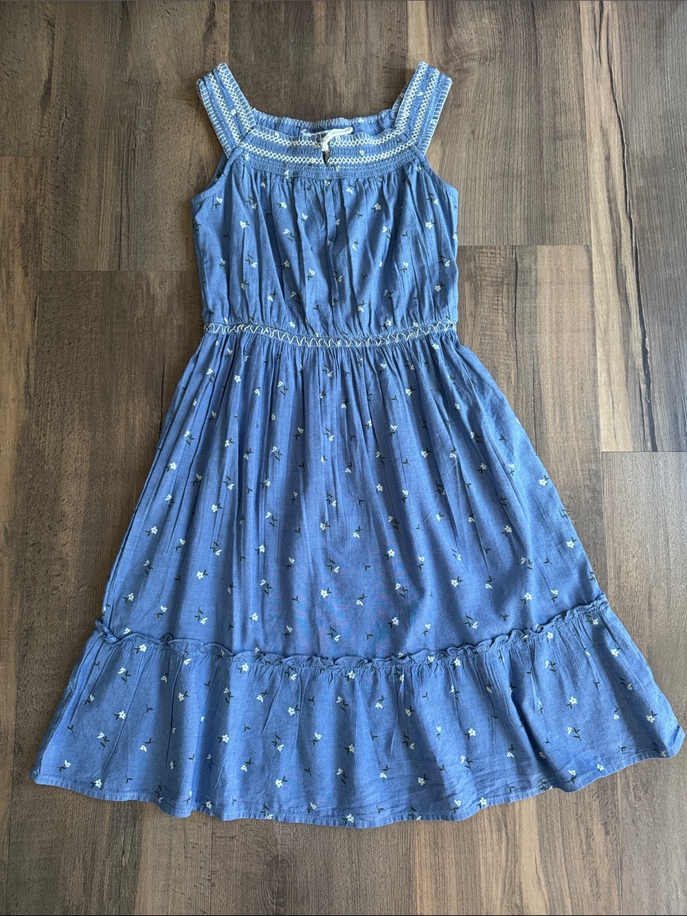 Old Navy Girls Blue Floral Smocked dress